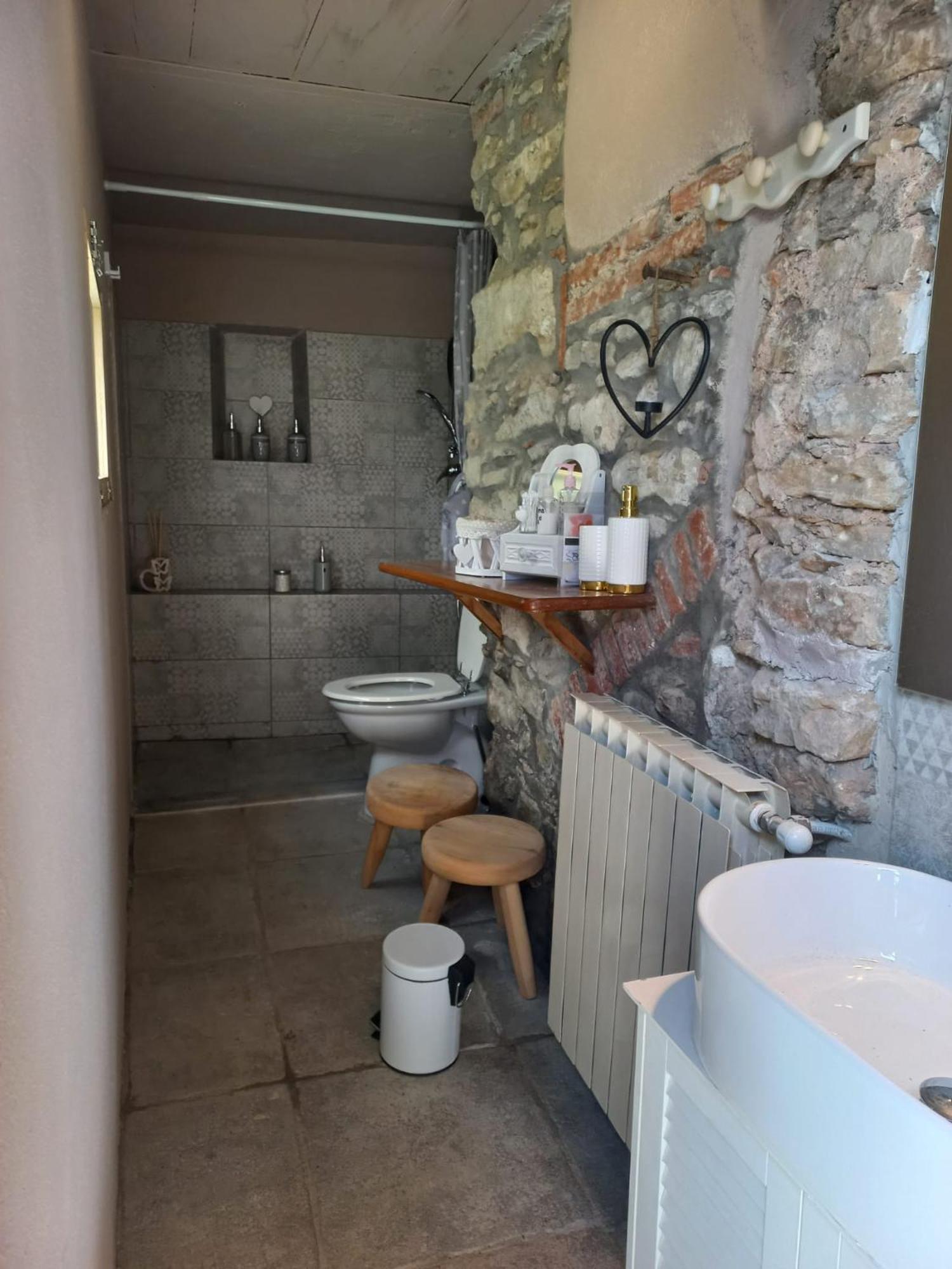B&B La Casa Dei Cuori Millesimo ภายนอก รูปภาพ
